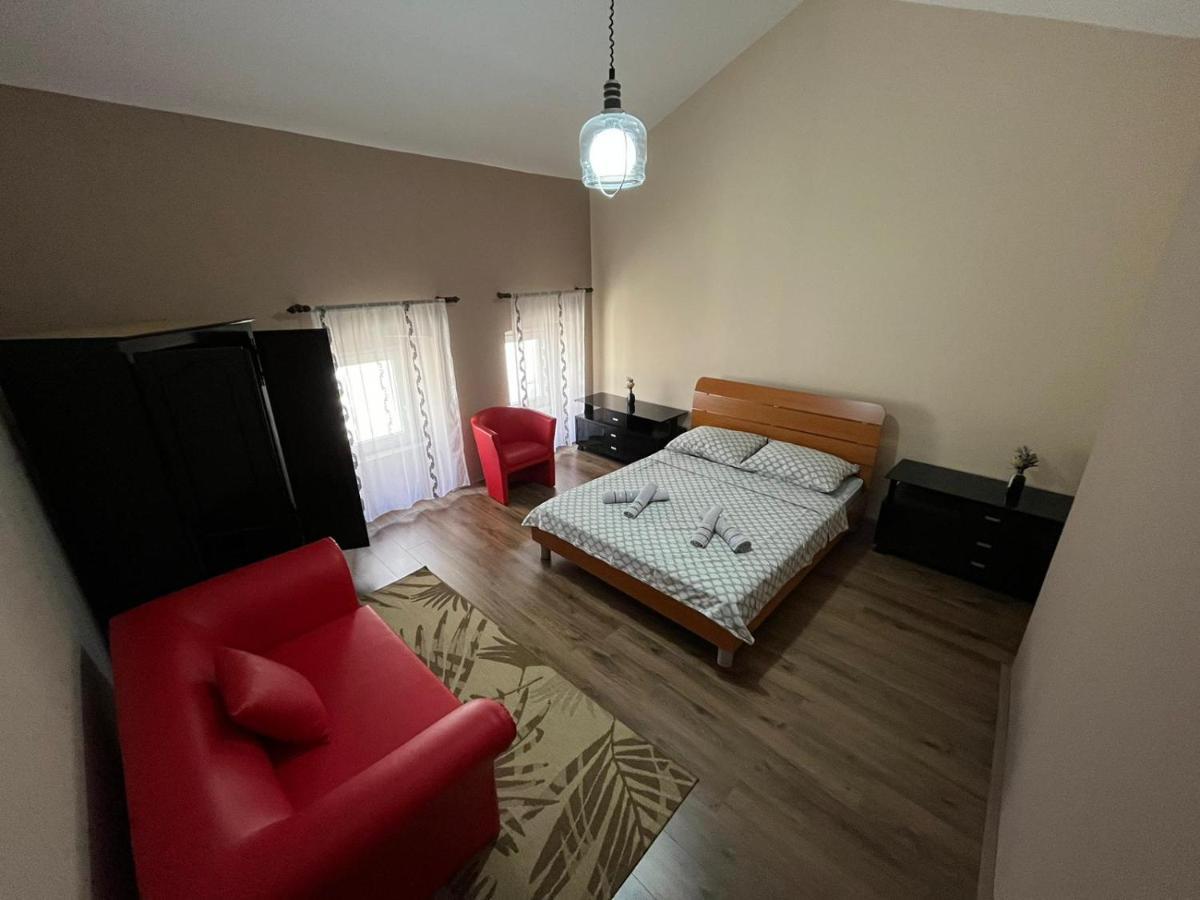 Old Town Apartment Μεντουλίν Εξωτερικό φωτογραφία